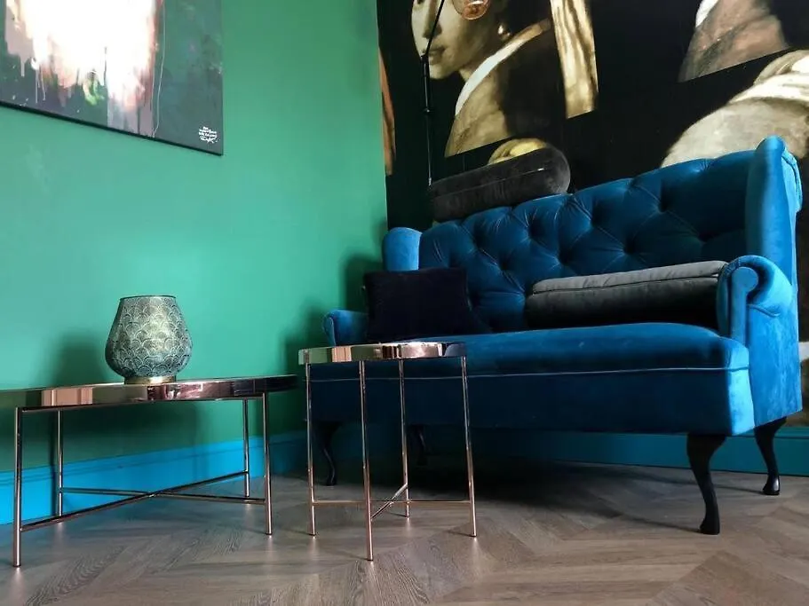 City Center Apartment Near Public Swimming Pool Warszawa