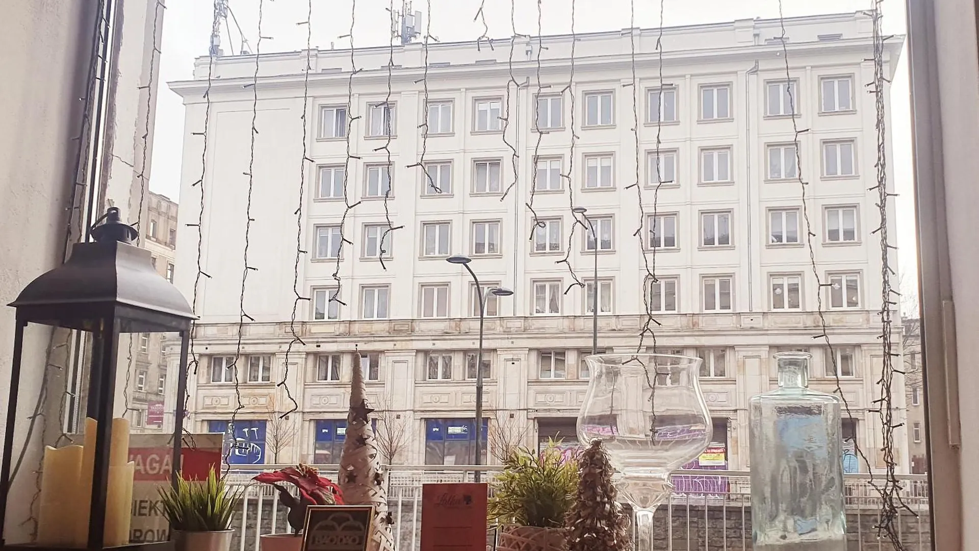 City Center Apartment Near Public Swimming Pool Varšava